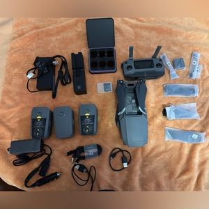 MAVIC 2 PRO
Hasselblad |" Sensor Camera | 4K 10 bit HDR Video |